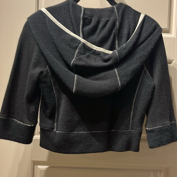 Burning Torch cropped hoodie. Recycled cashmere with beaded detail. - Picture 6 of 8